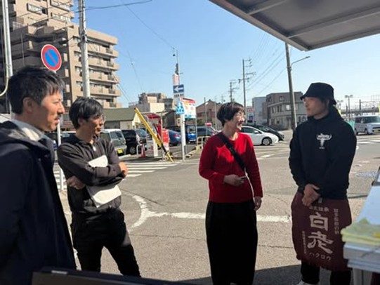 シュピースリーさんのブース前