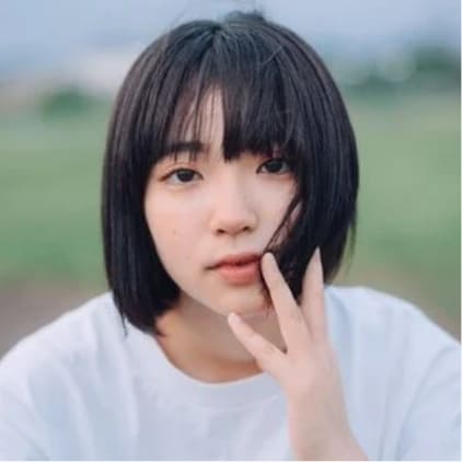 Model 朝日奈まおさんの写真