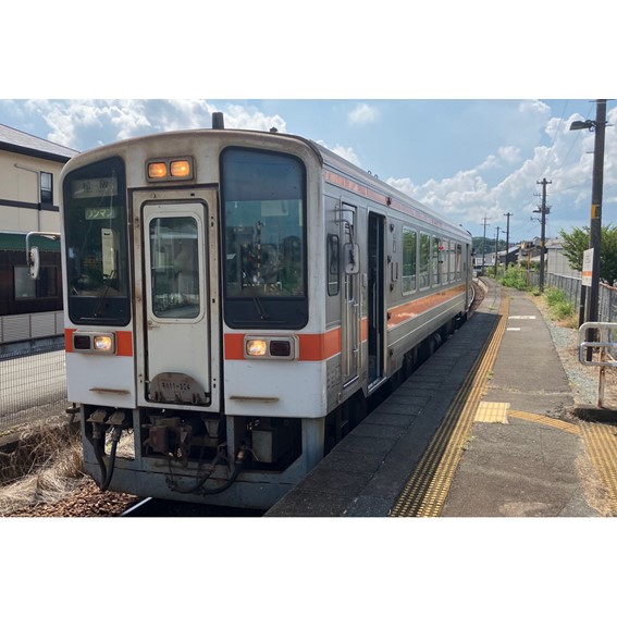 ●名松線キハ11形300番台 チャーム付きアクリルキーホルダー キハ11形 チャーム付キーホルダー