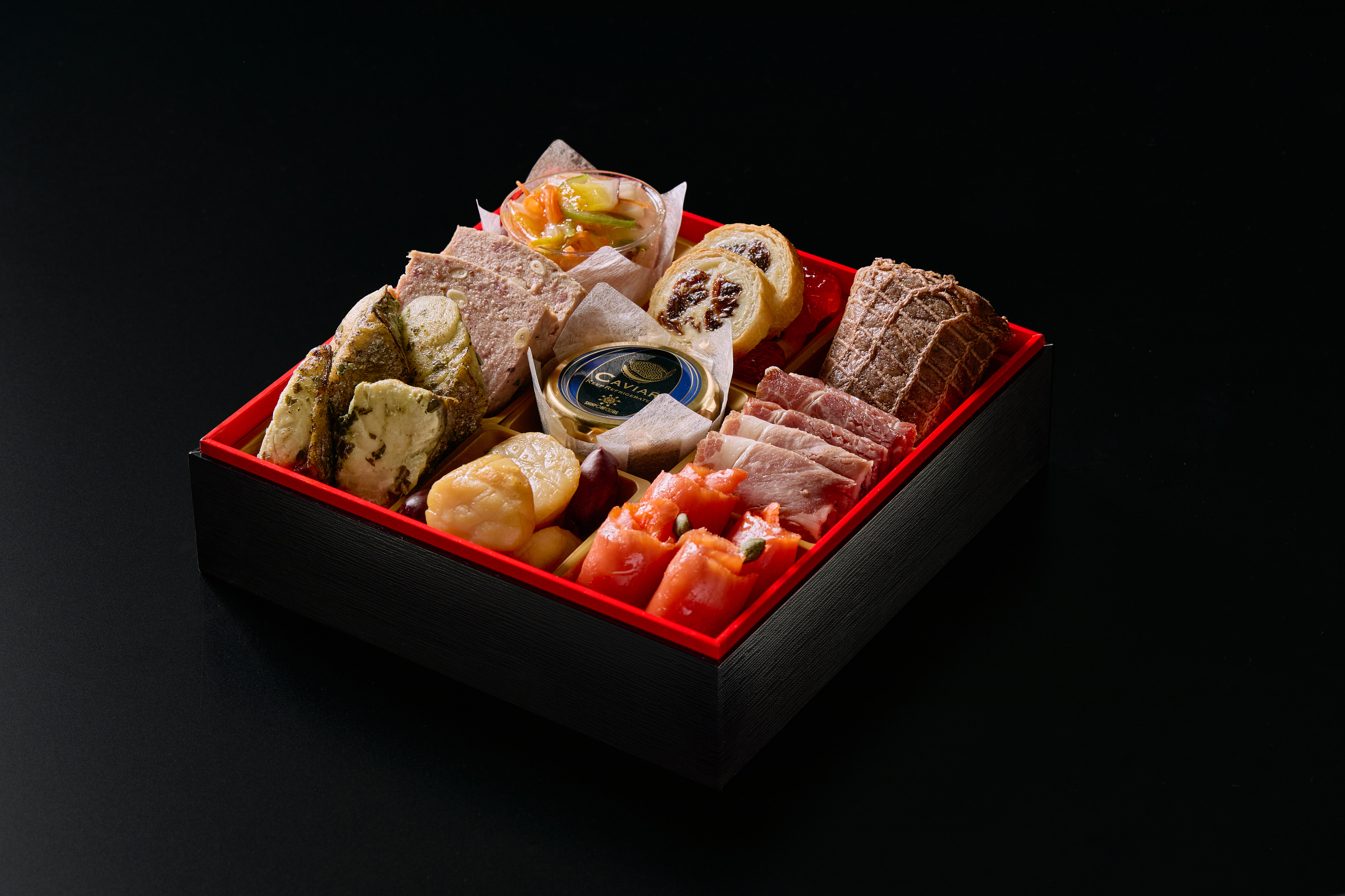 【ホテルアソシア豊橋】おせち／西洋料理一段重