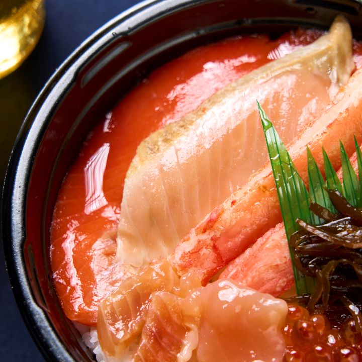 北の鮭づくし丼 (佐藤水産鮨)【新大阪駅受取】