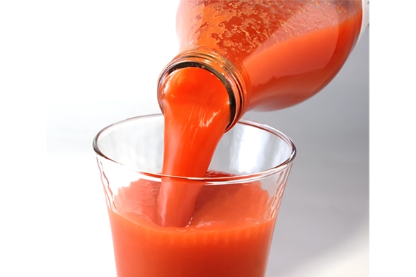 【送料込み】人参ジュース（りんご果汁入り）1000ml×2