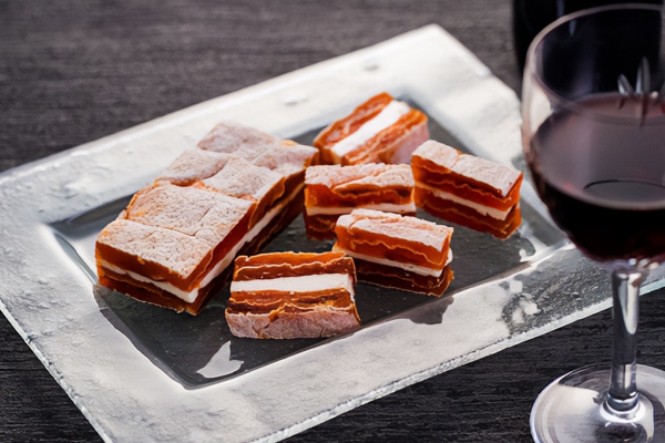 【送料込み】【長野県】戸田屋 市田柿フロマージュ 100g×3 ※冷凍配送