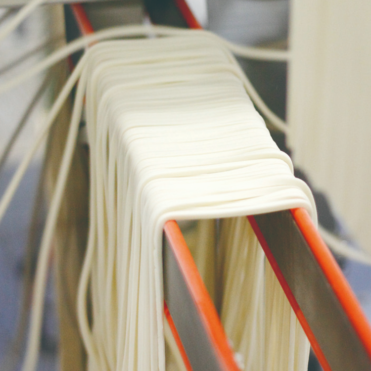 【送料込み】【香川県】半生讃岐ぶっかけうどん（石丸製麺）