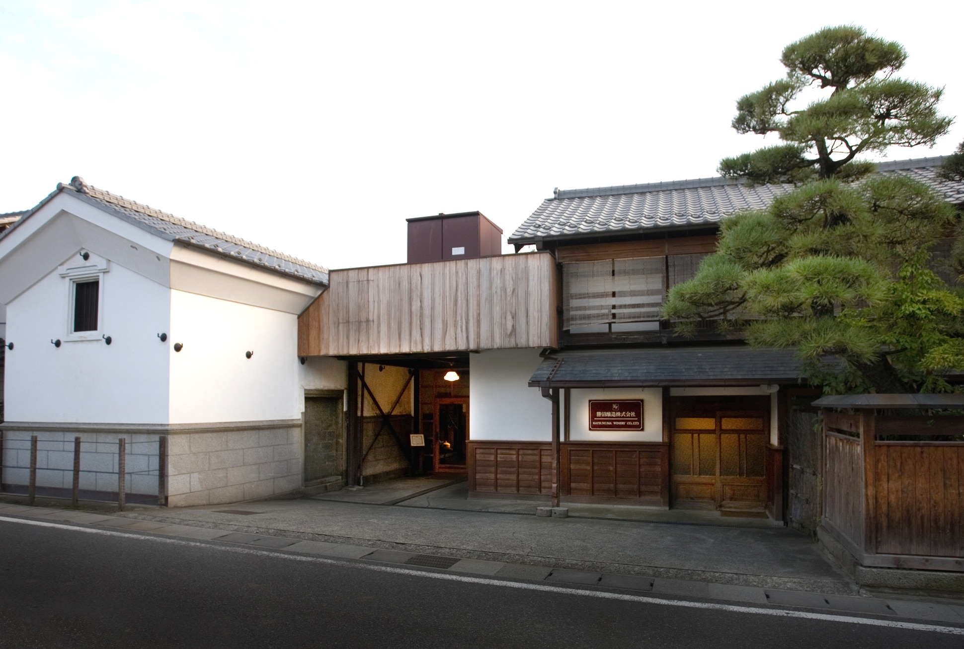 【送料込み】【山梨県】勝沼醸造 穂坂ベーリーＡ 樽育成 赤 750ml（勝沼醸造）