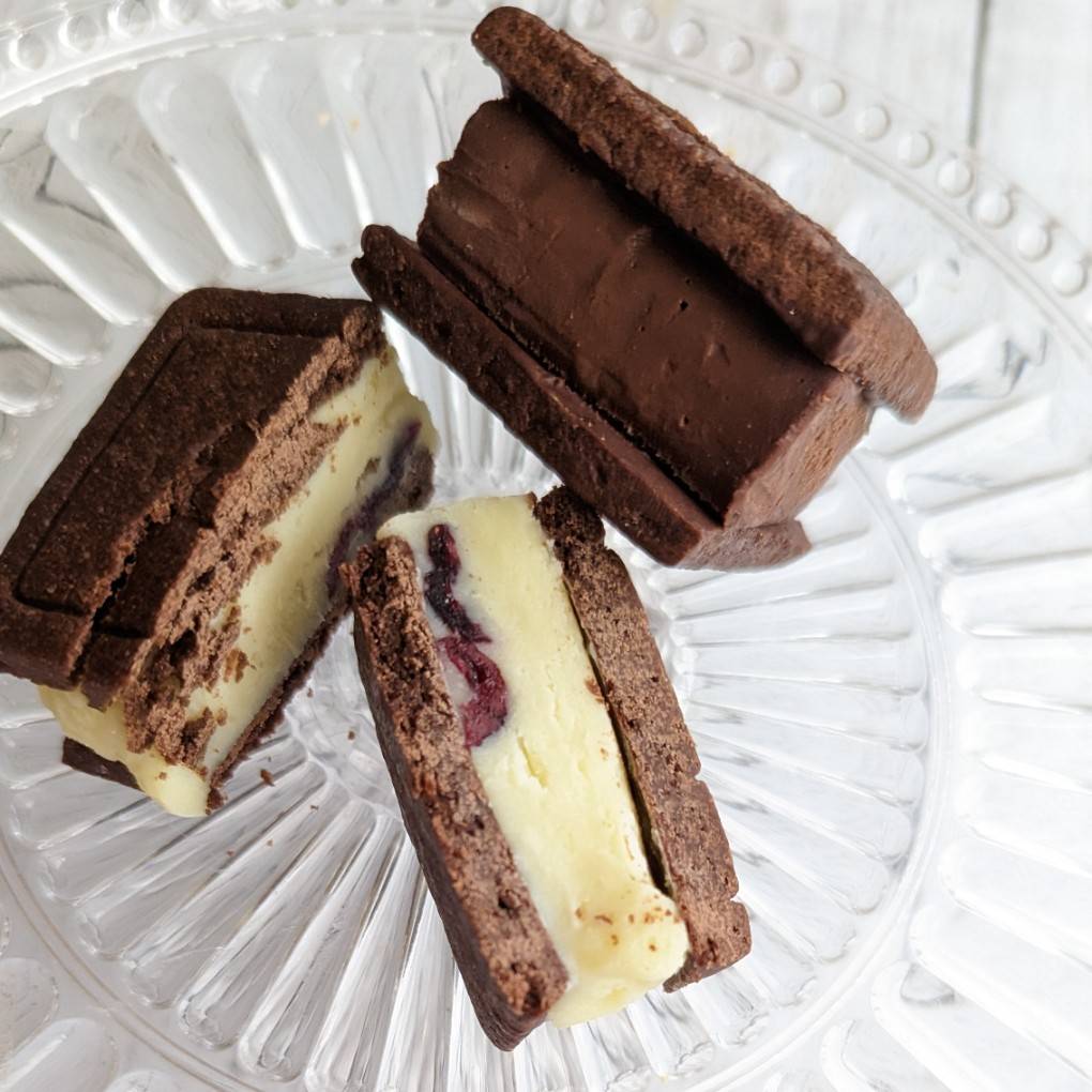 【送料込み】【東京都】お菓子の箱 小(ミホパンポップケーキ) ※冷凍配送