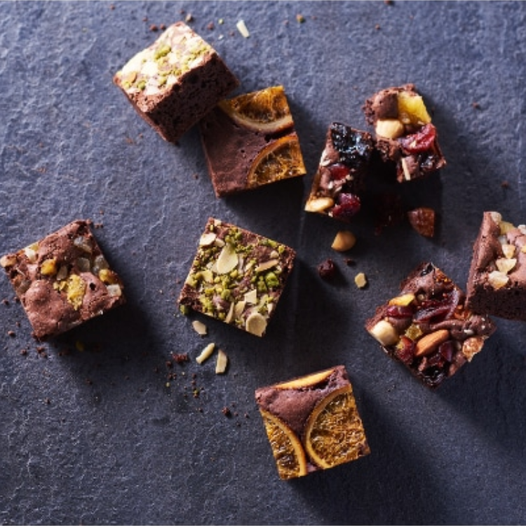 【送料込み】【山口県】ホシフルーツ　ナッツとドライフルーツの贅沢ブラウニー　１２個