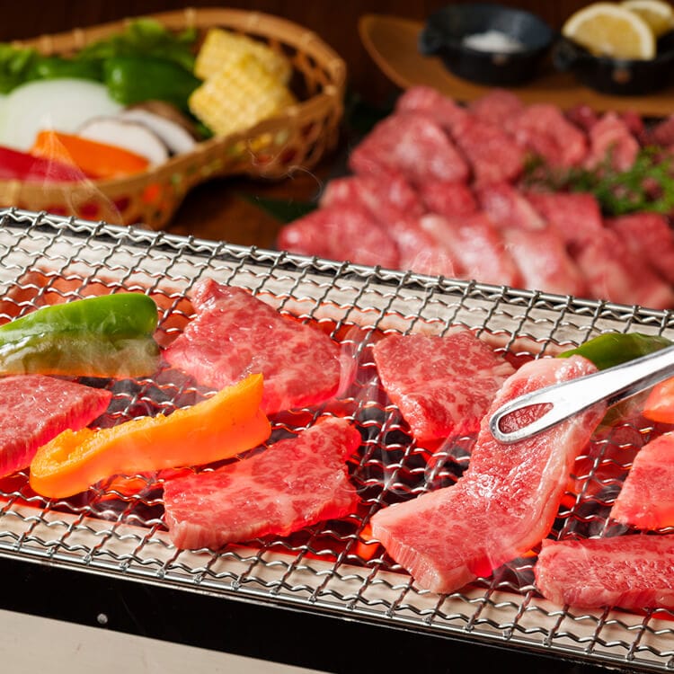 【滋賀県】近江牛焼肉用 ４００ｇ(山晃食品) ※冷凍配送