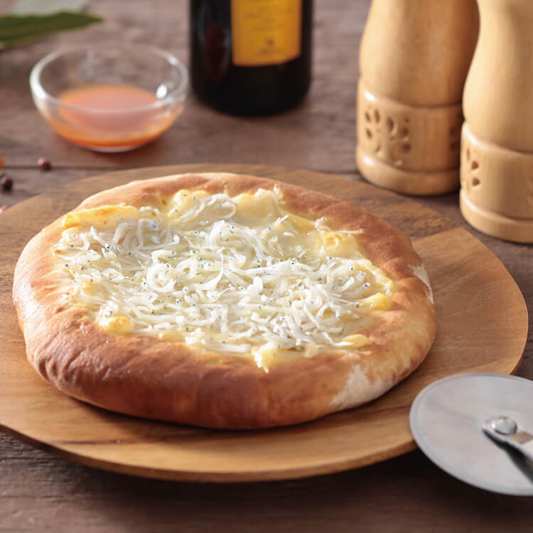 【静岡県】ＳＨＩＺＵＯＫＡ ＰＩＺＺＡ(静岡しらすと静岡桜えびのピザ)(マルカイ) ※冷凍配送