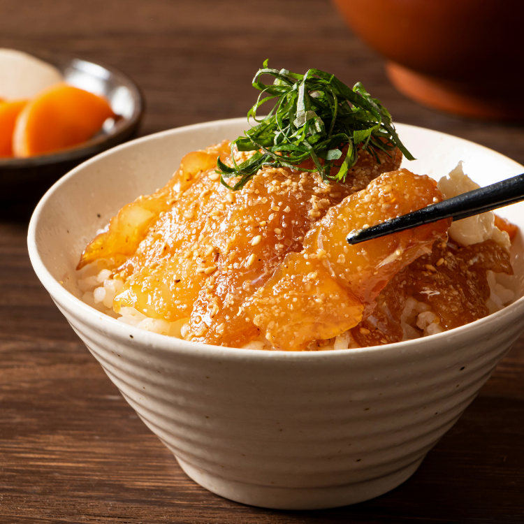 【送料込み】【福岡県】九州産天然真鯛漬け丼の素  ※冷凍配送