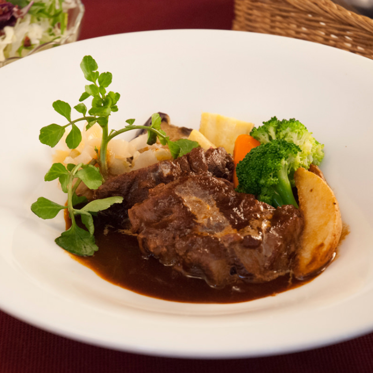 【送料込み】【兵庫県】アシエット ビーフシチュー  ※冷凍配送