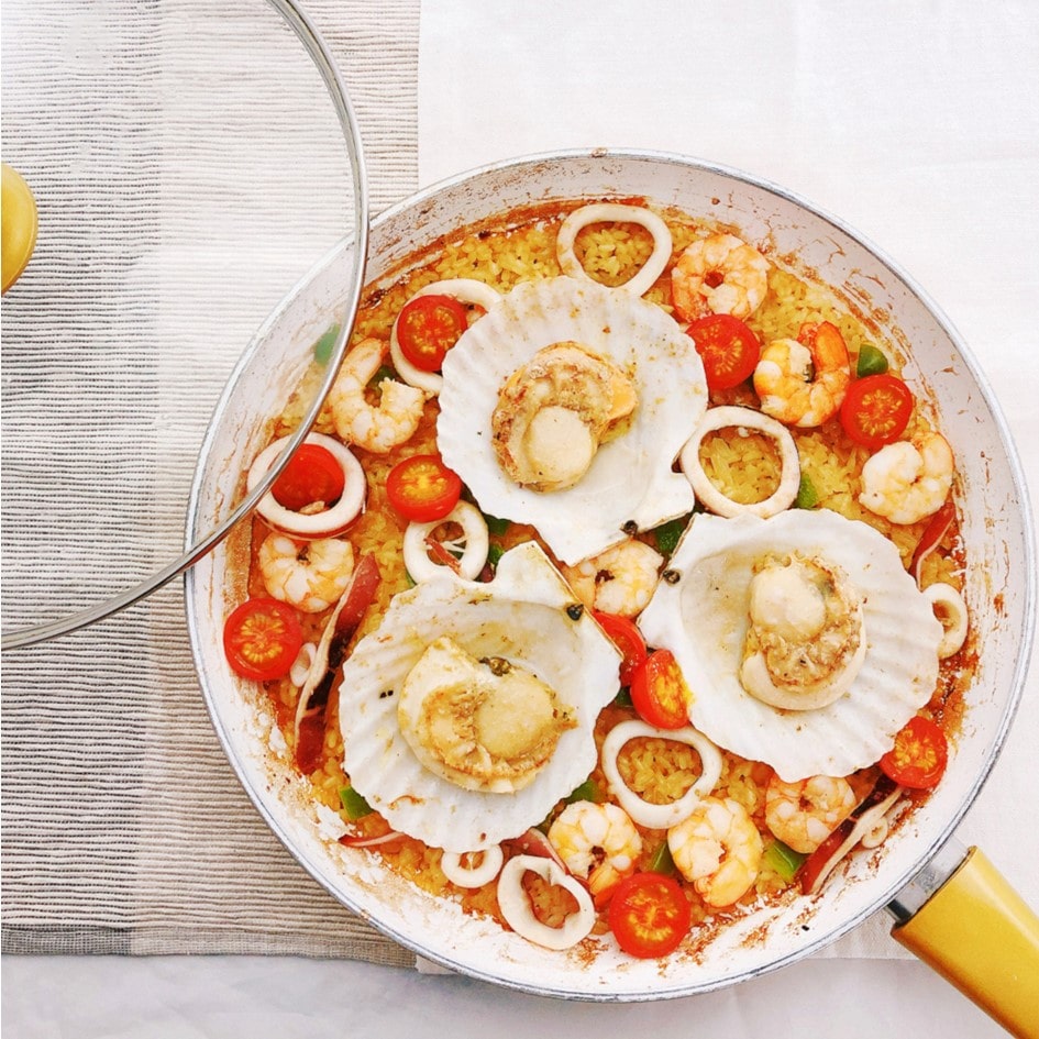 【送料込み】フライパンで簡単 からつき帆立のパエリアセット３～４人前 ※冷凍配送