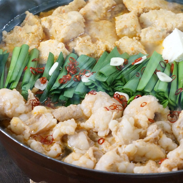 【送料込み】【北海道】ピリ辛牛モツ鍋（江戸屋） ※冷凍配送