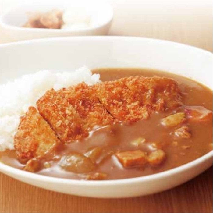 【送料込み】【愛知県】矢場とん　なつかしカレー　200ｇ（矢場とん）