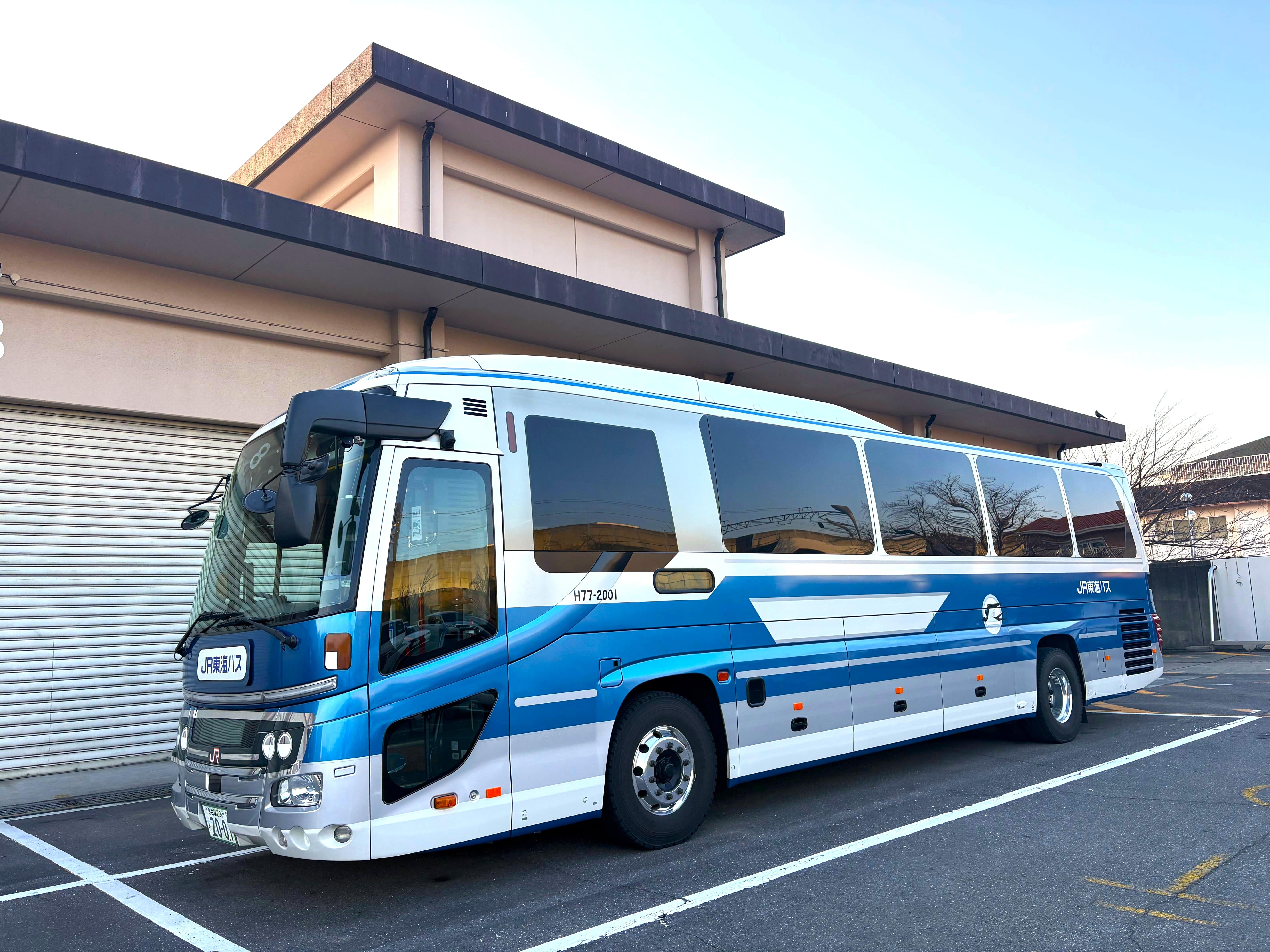 【☆新発売☆】トミカ「JR東海バス　レトロバス」