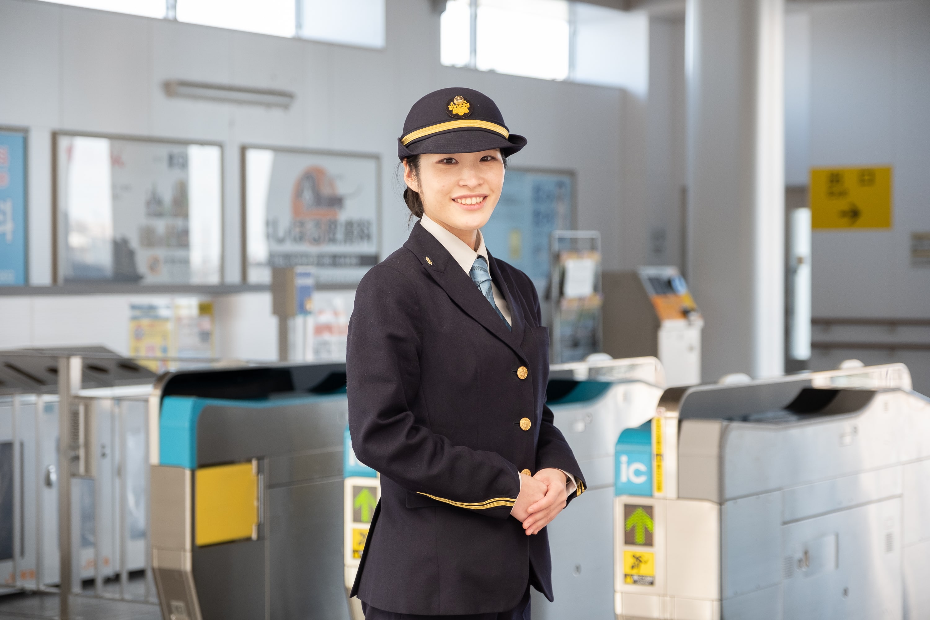 【既卒者採用】ＪＲ東海の在来線駅、テレフォンセンター、お客様サポートサービス係員【10月入社】