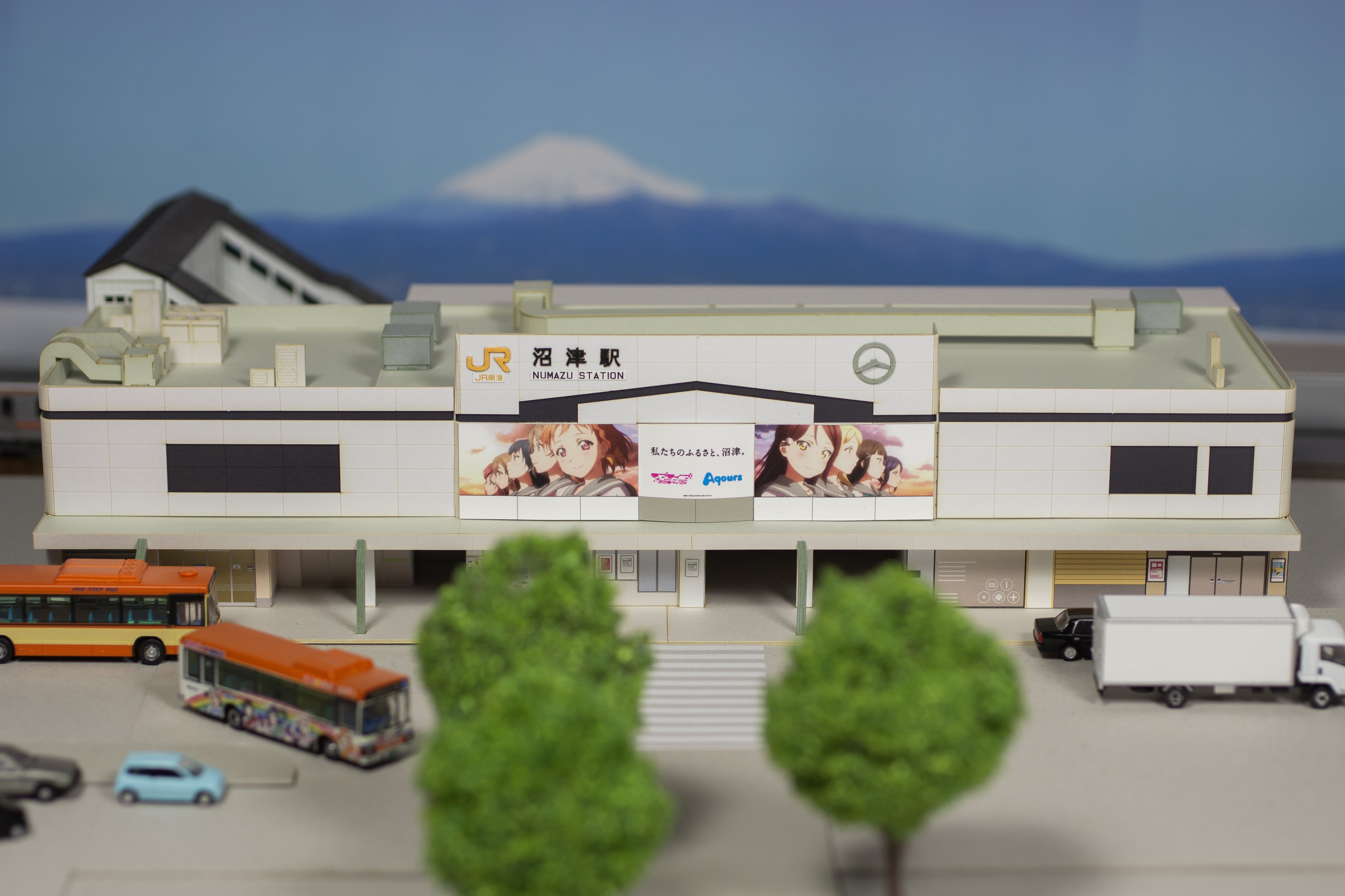 AJ出張販売！ 1/150スケールペーパーキット ＪＲ東海 沼津駅 （ラブライブ！サンシャイン!! Ver.）