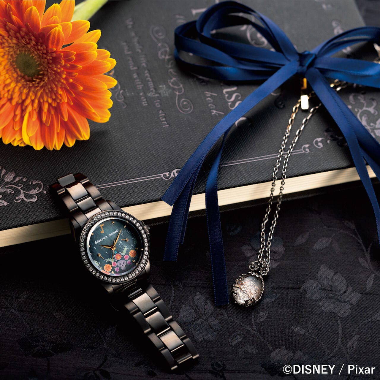 ディズニー　リメンバー・ミー　メタルウォッチ ブラック