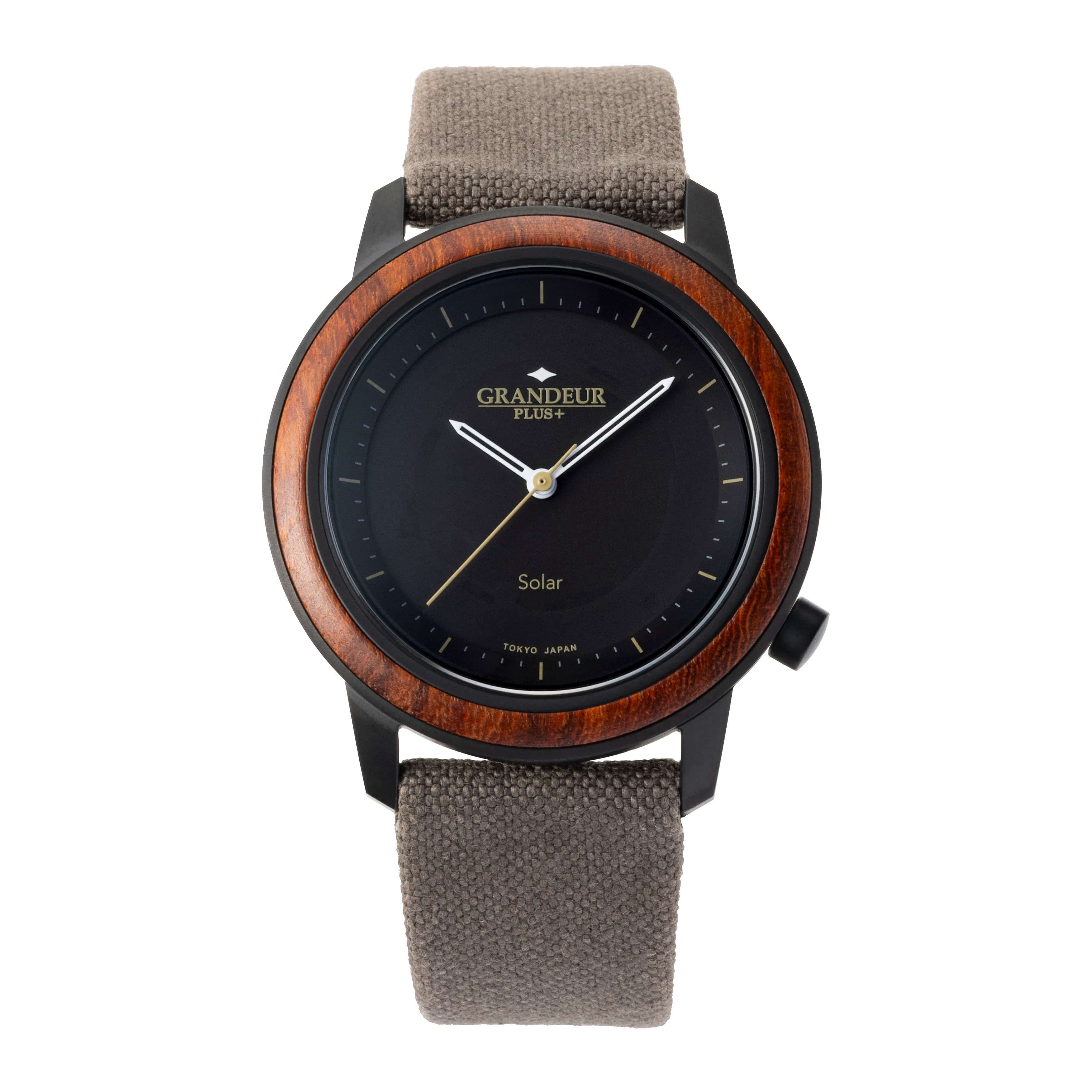 ウッドベゼルソーラーウォッチ　ポーチ付き　ソーラー充電　ブラックxサンダルウッド ブラックxサンダルウッド