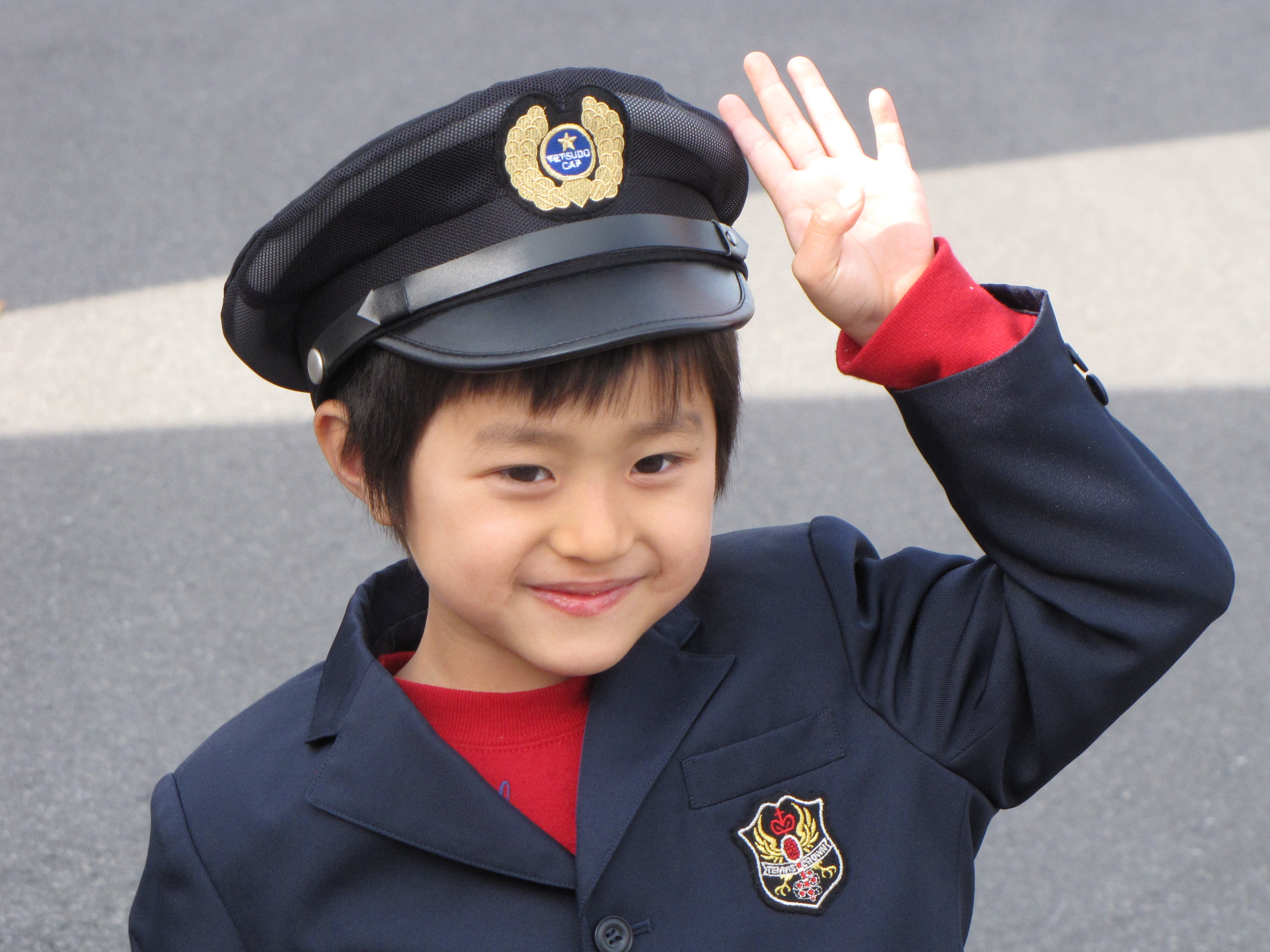 鉄道キッズ 車掌＆運転士 帽子（黒）【電車ごっこ・ハロウィンにも！】
出発進行！