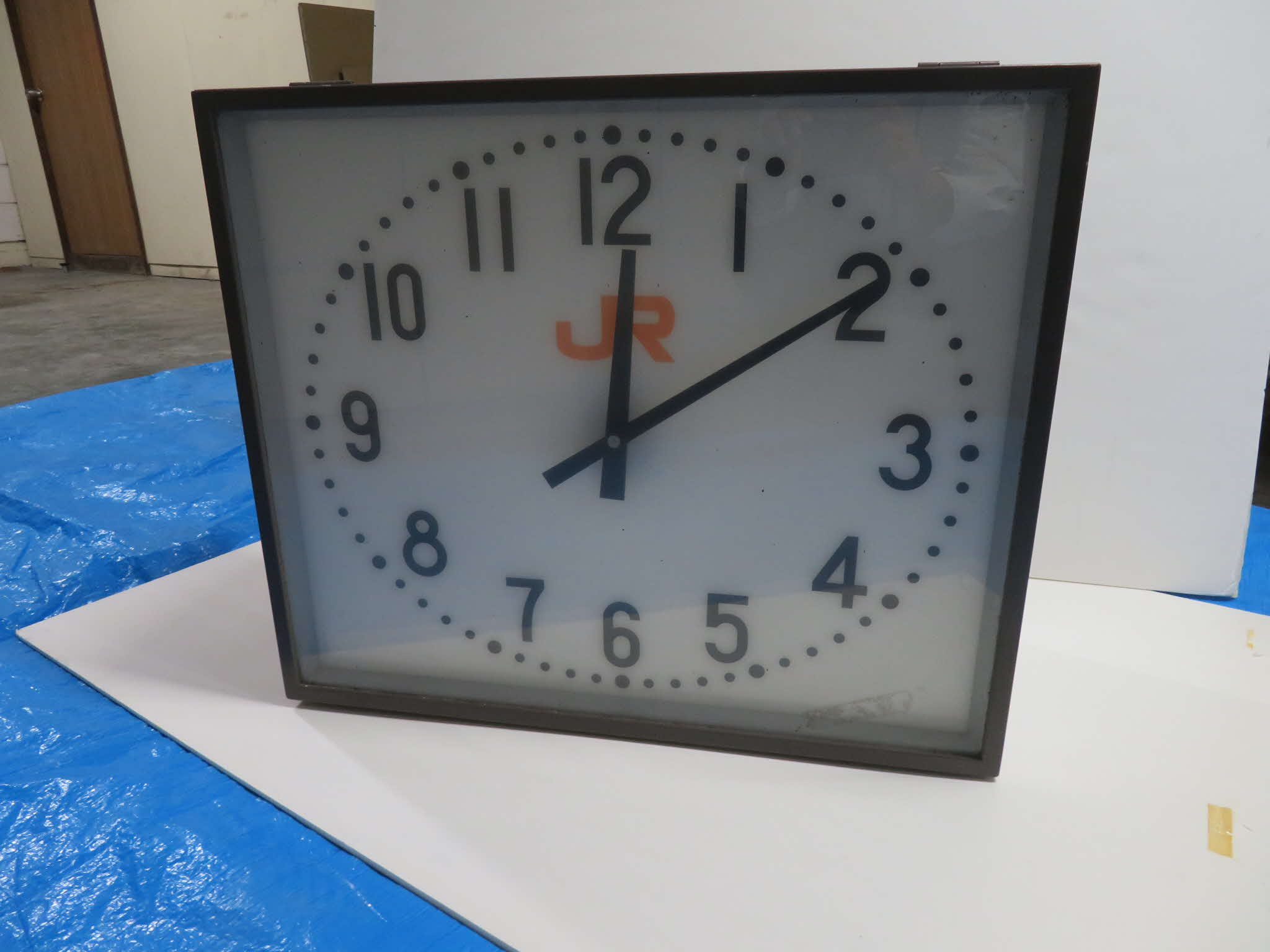 電気時計（岐阜羽島駅子時計）　ホーム用　両面（白）※不動品