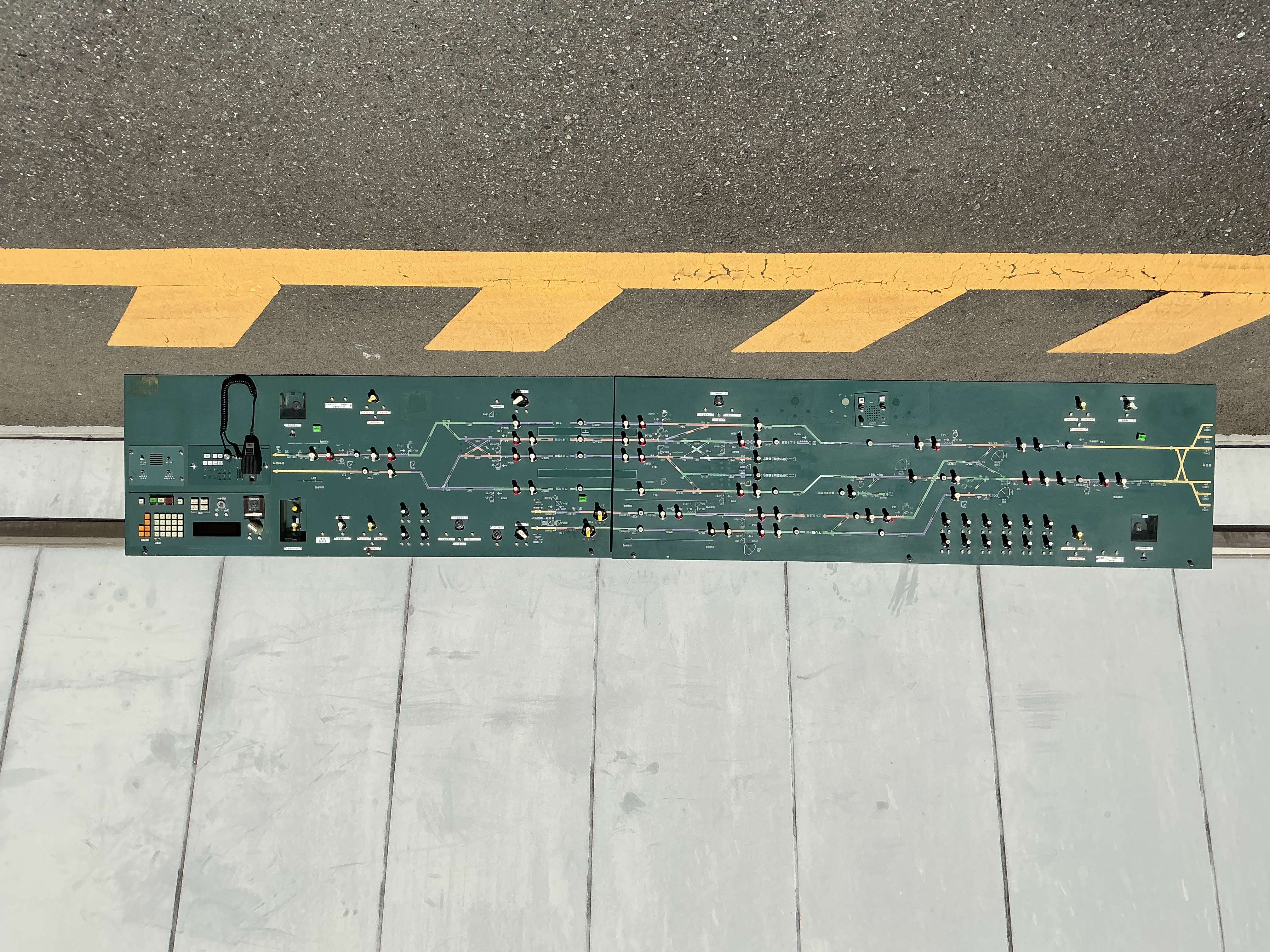 連動制御盤（品川駅）※不動品