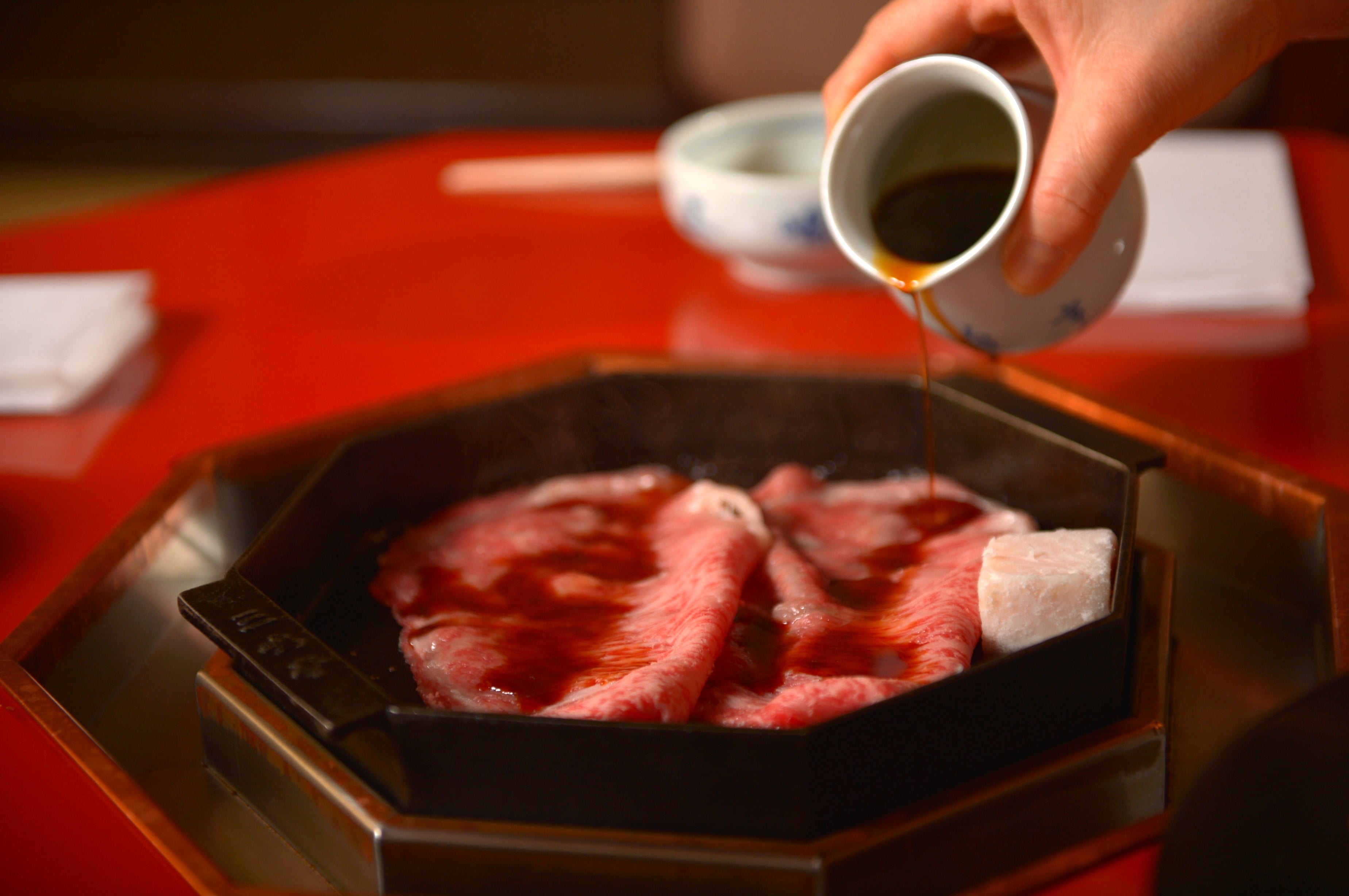 京都肉文化を支える三嶋亭のこだわり